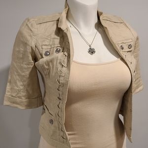 Whit House Black Market short sleeve jacket